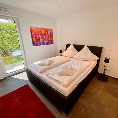 Vis-ahr-vis Country * Bad Neuenahr-Ahrweiler