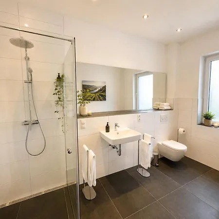 Apartamento Vis-ahr-vis Country *